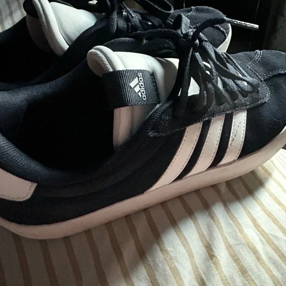 Adidas Men's Navy Blue and White Sneakers